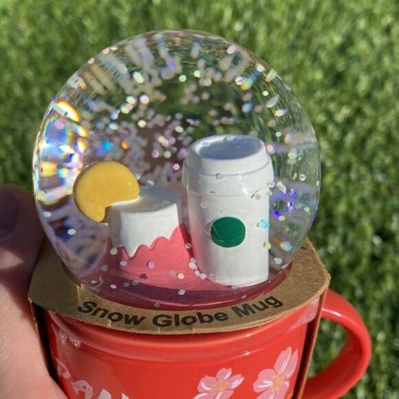 NEW Starbucks Japan Limited Edition Espresso Shot Small Mug with Snow Globe - Picture 5 of 5